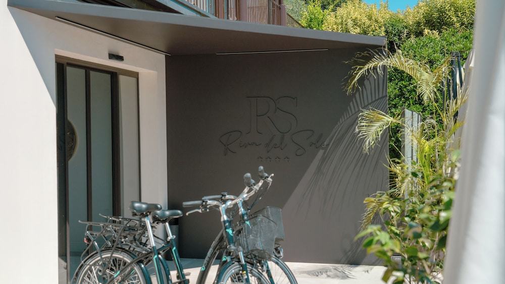 AHG Riva Del Sole Wellness Hotel - Adults Only — Hotel building in Moniga, Lombardy
