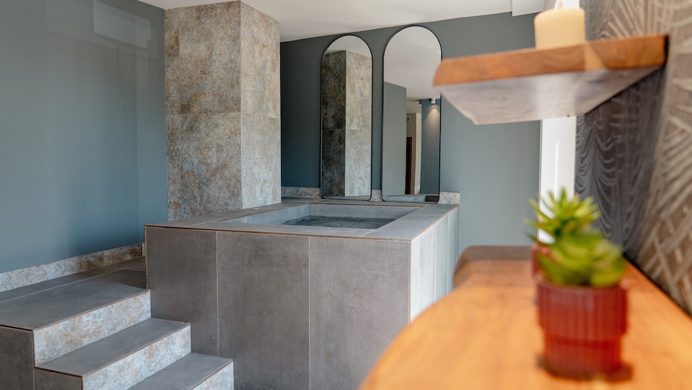 AHG Riva Del Sole Wellness Hotel - Adults Only — Spa in Moniga, Lombardy