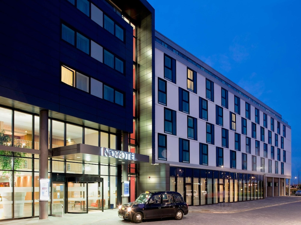 Novotel Edinburgh Park - zdjęcie 3