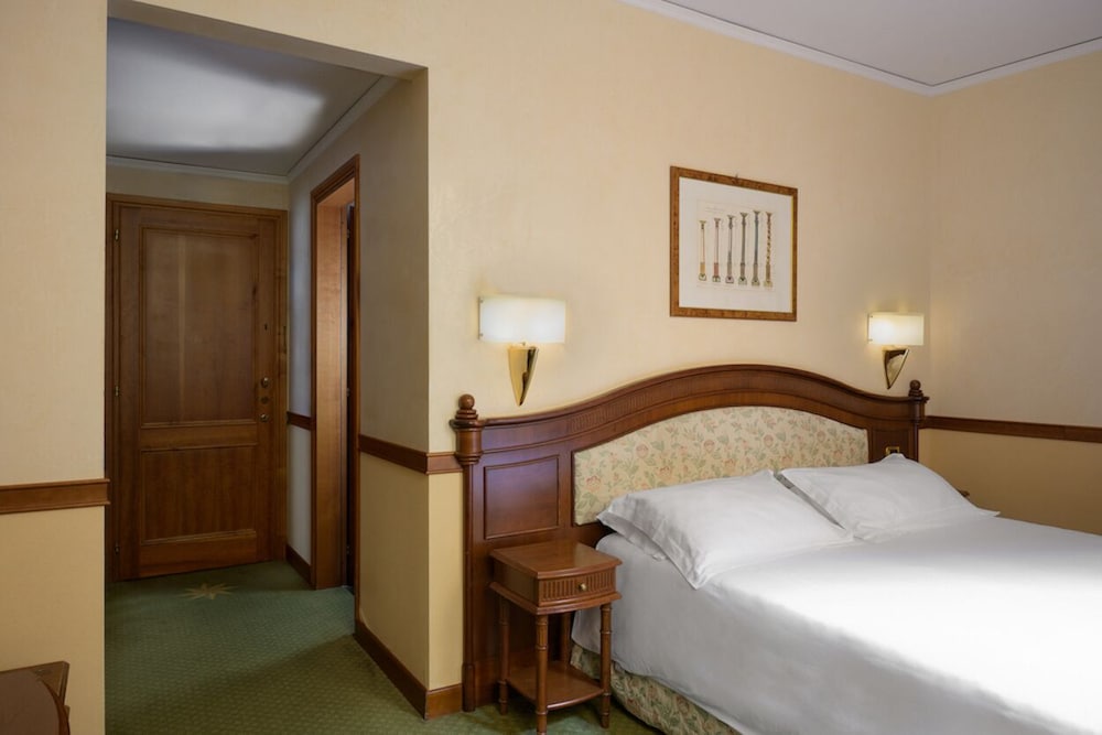 Hotel degli Orafi — Hotel rooms in Florence, Tuscany