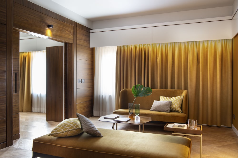 Hotel degli Orafi — Hotel rooms in Florence, Tuscany