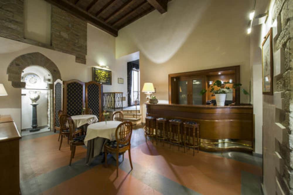 Hotel degli Orafi — Restaurant & bars in Florence, Tuscany