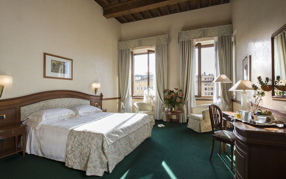 Hotel degli Orafi — Hotel rooms in Florence, Tuscany