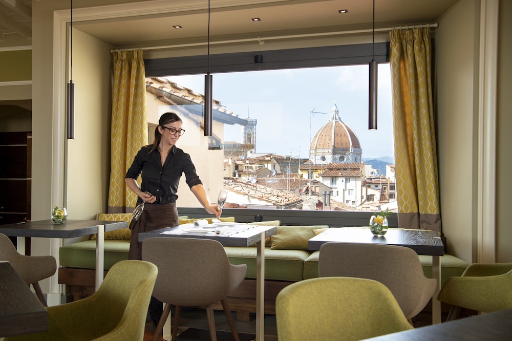 Hotel degli Orafi — Restaurant & bars in Florence, Tuscany