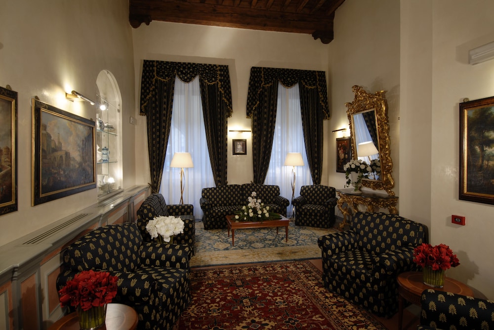 Hotel degli Orafi — Hotel rooms in Florence, Tuscany