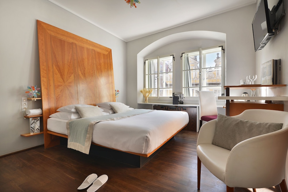 Design Hotel Neruda — Hotel rooms in Prague, Prague