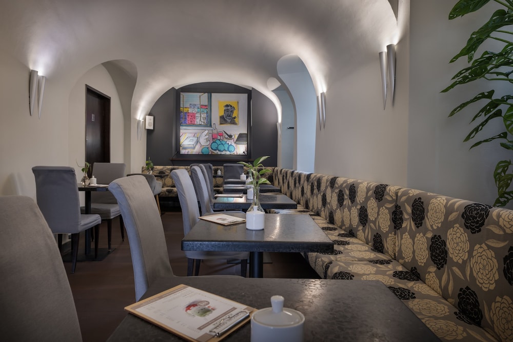 Design Hotel Neruda — Restaurant & bars in Prague, Prague