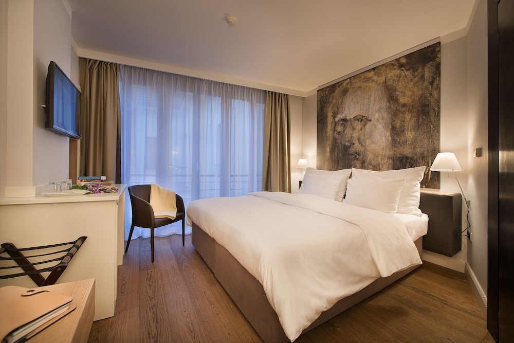Design Hotel Neruda — Hotel rooms in Prague, Prague