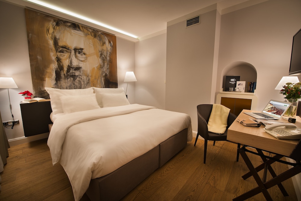 Design Hotel Neruda — Hotel rooms in Prague, Prague