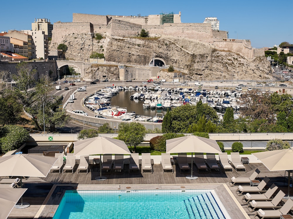 Radisson Blu Hotel, Marseille Vieux Port - zdjęcie 3