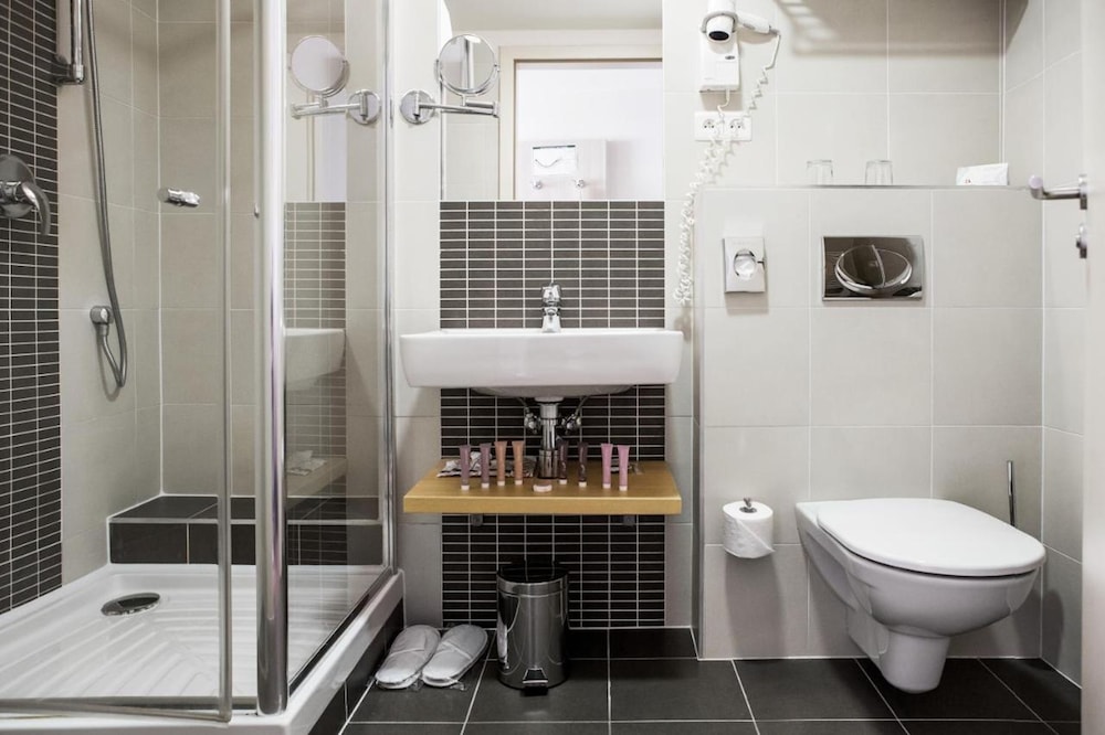 Iris Hotel Eden - Czech Leading Hotels — Hotel rooms in Prague, Prague