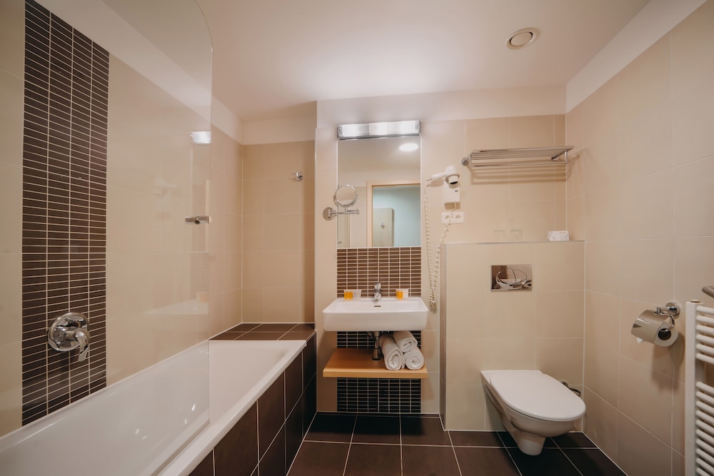 Iris Hotel Eden - Czech Leading Hotels — Hotel rooms in Prague, Prague