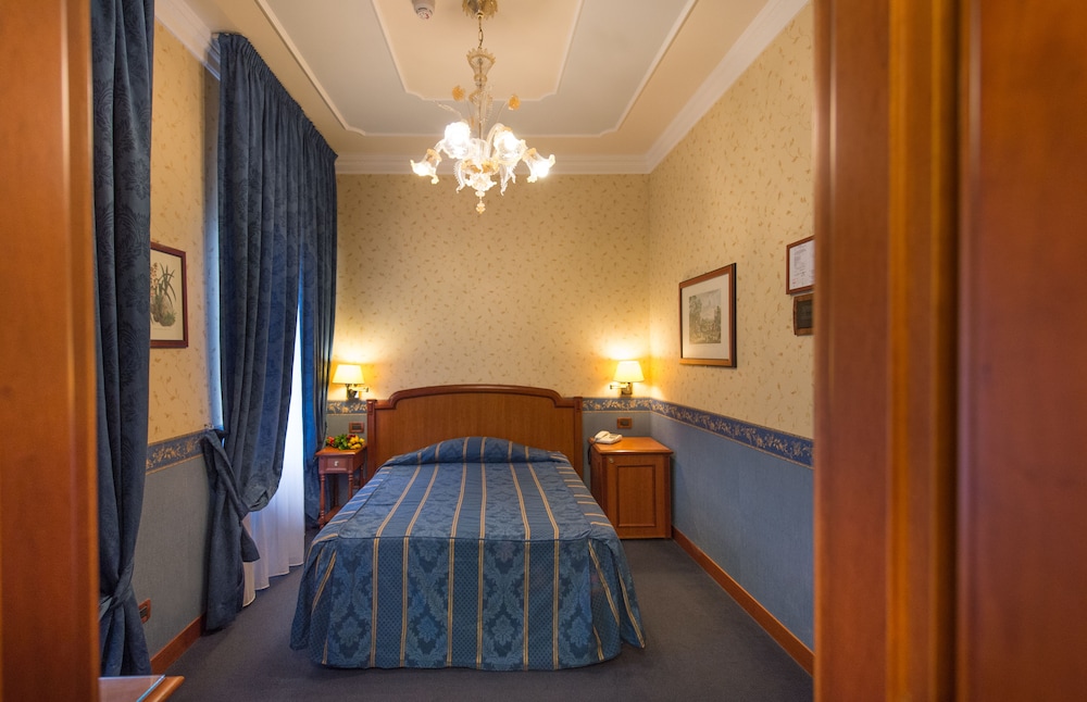 Diana Park Hotel - zdjęcie 2