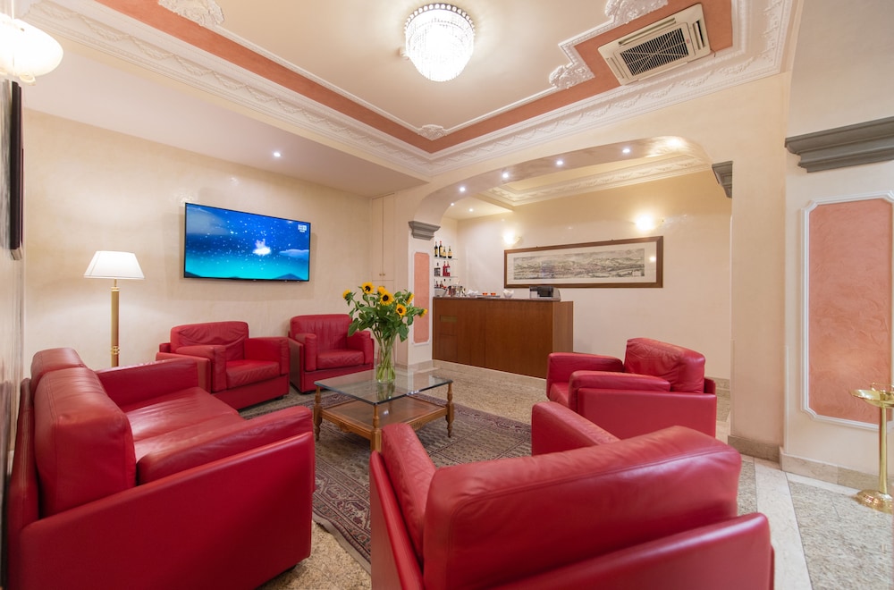 Diana Park Hotel — Restaurant & bars in Florence, Tuscany