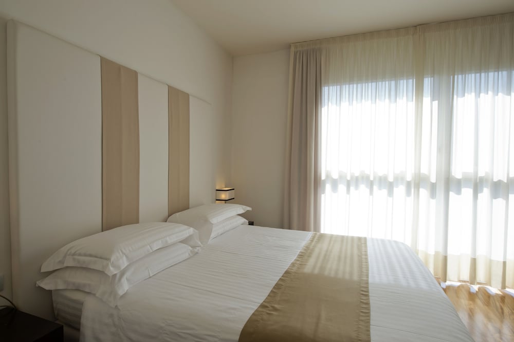 Eden Rock Resort — Hotel rooms in Florence, Tuscany