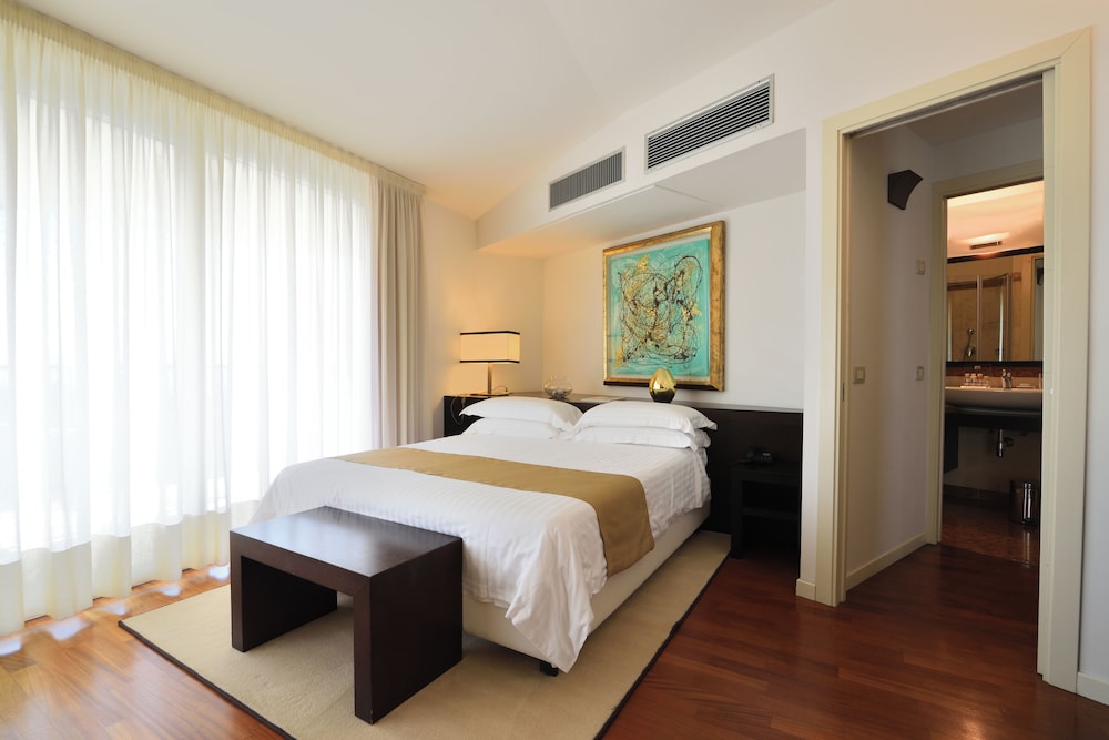 Eden Rock Resort — Hotel rooms in Florence, Tuscany