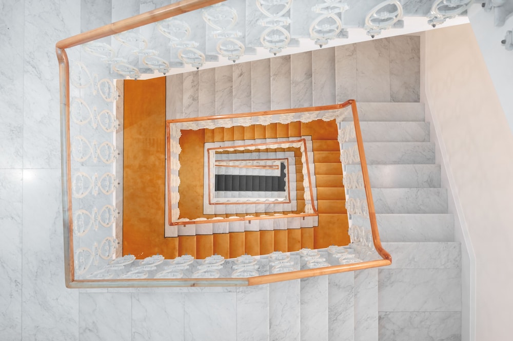 Hotel Embassy — Hotel building in Florence, Tuscany