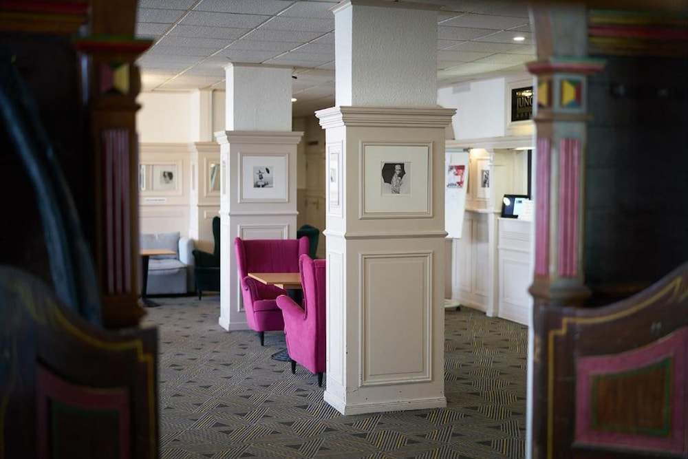 Hotel Uno Prague — Restaurant & bars in Prague, Prague