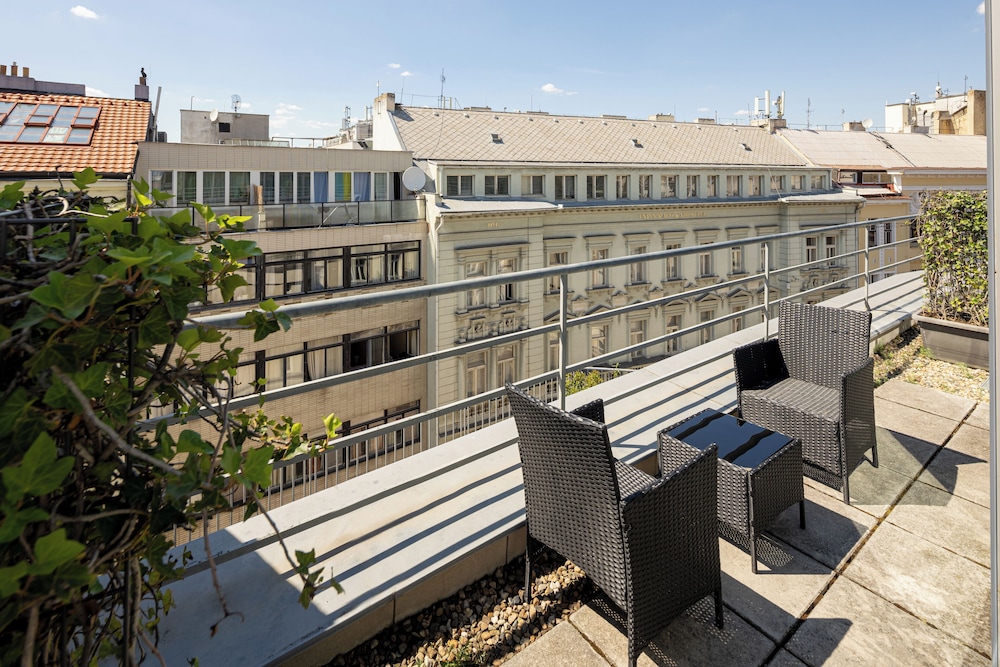 K+K Hotel Fenix — Hotel building in Prague, Prague