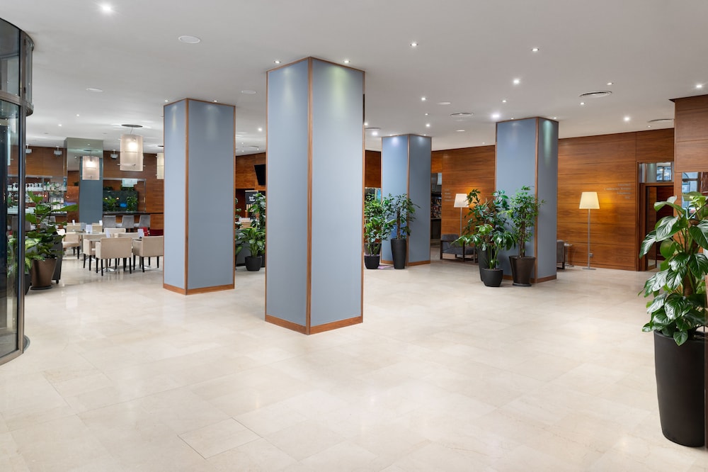 K+K Hotel Fenix — Restaurant & bars in Prague, Prague