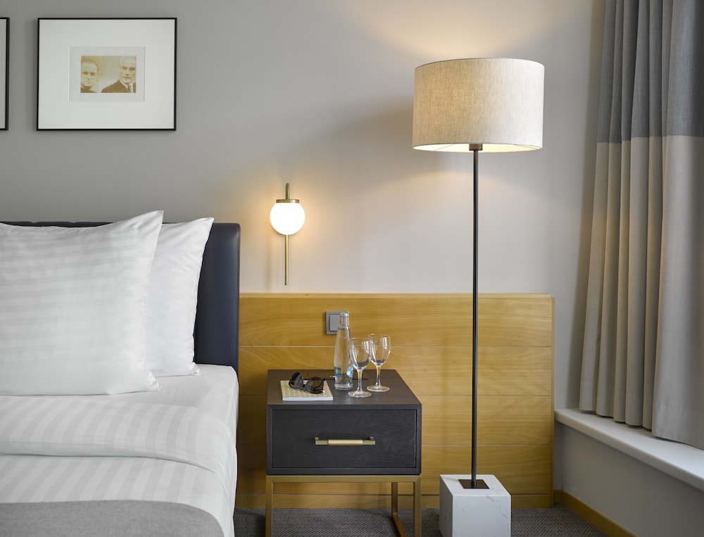 K+K Hotel Fenix — Hotel rooms in Prague, Prague