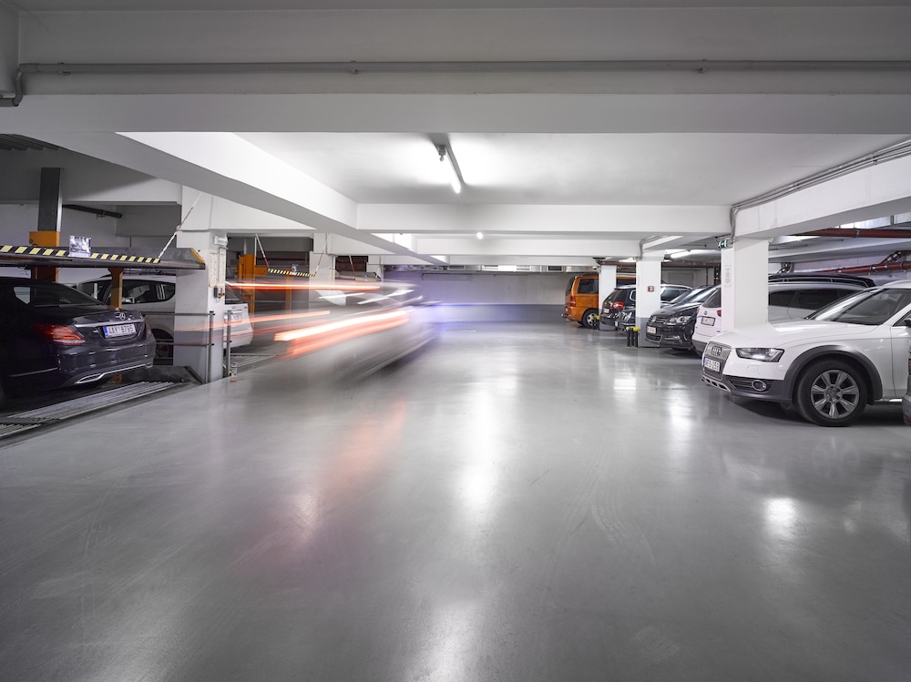 K+K Hotel Fenix — Hotel building in Prague, Prague