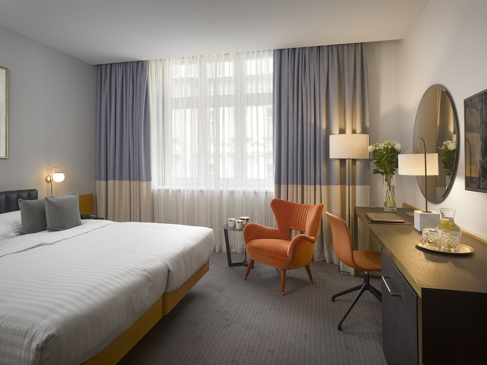 K+K Hotel Fenix — Hotel rooms in Prague, Prague