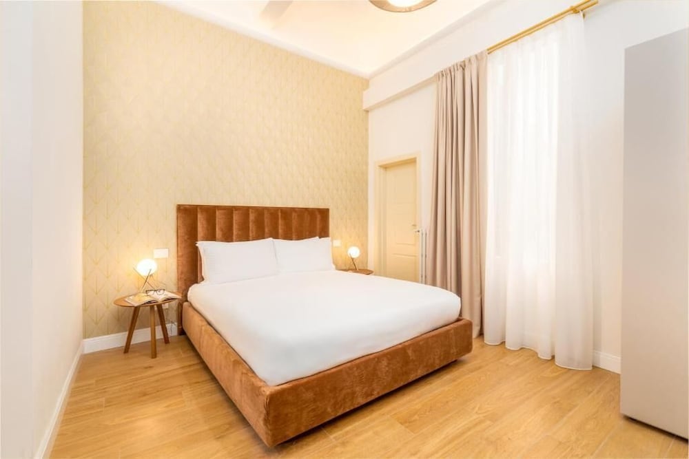Hotel Ginori al DUOMO — Hotel rooms in Florence, Tuscany