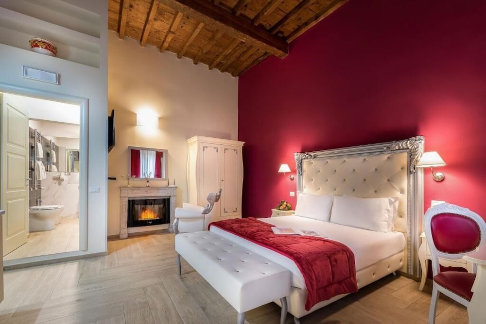 Hotel Ginori al DUOMO — Hotel rooms in Florence, Tuscany