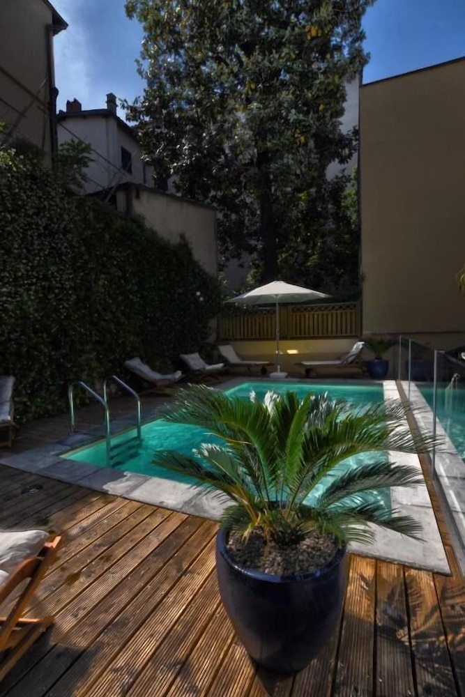 Hotel Ginori al DUOMO — Swimming pool in Florence, Tuscany