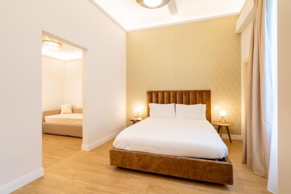 Hotel Ginori al DUOMO — Hotel rooms in Florence, Tuscany