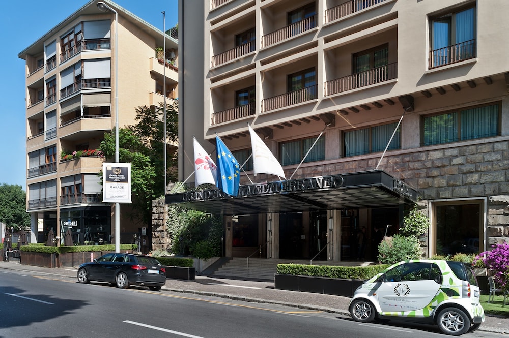 FH55 Grand Hotel Mediterraneo — Hotel building in Florence, Tuscany