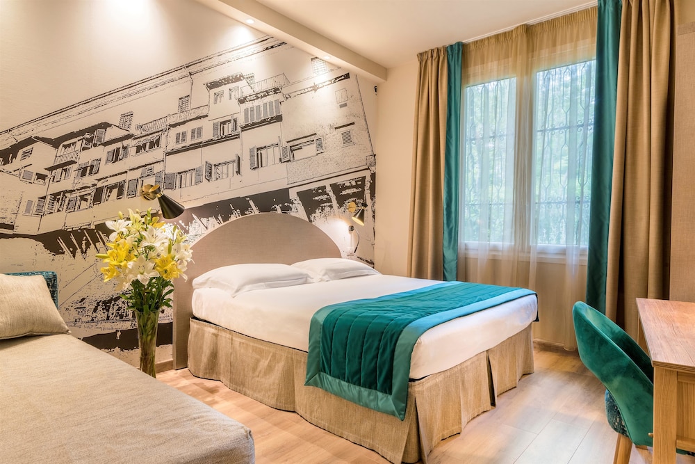 FH55 Grand Hotel Mediterraneo — Spa in Florence, Tuscany