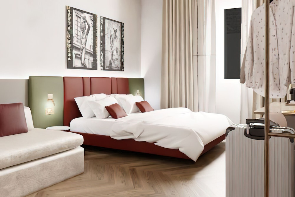 Hotel La Fortezza — Hotel rooms in Florence, Tuscany