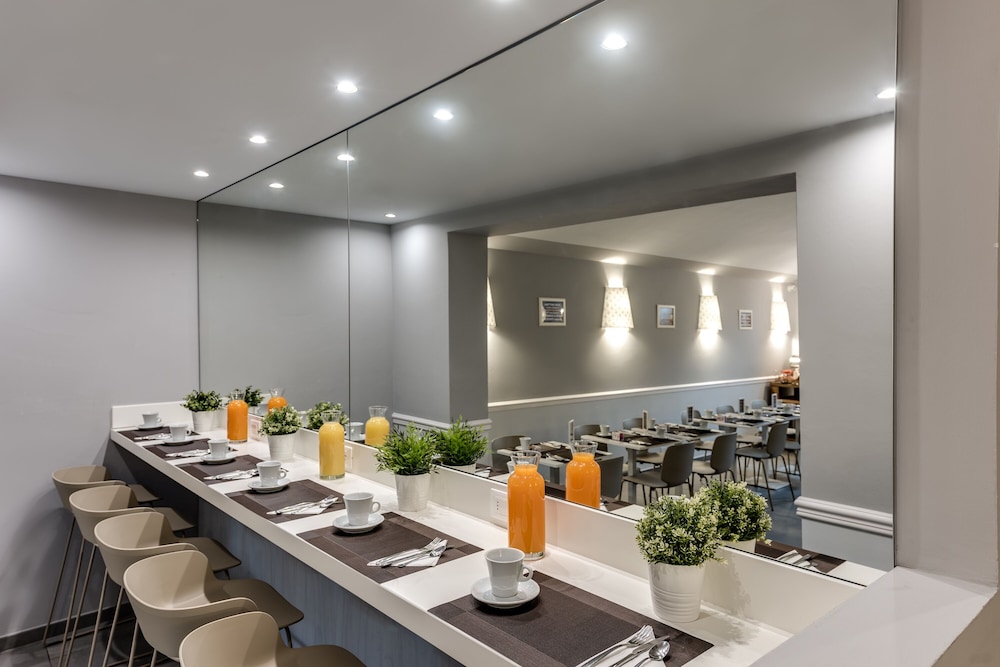 Hotel La Fortezza — Restaurant & bars in Florence, Tuscany