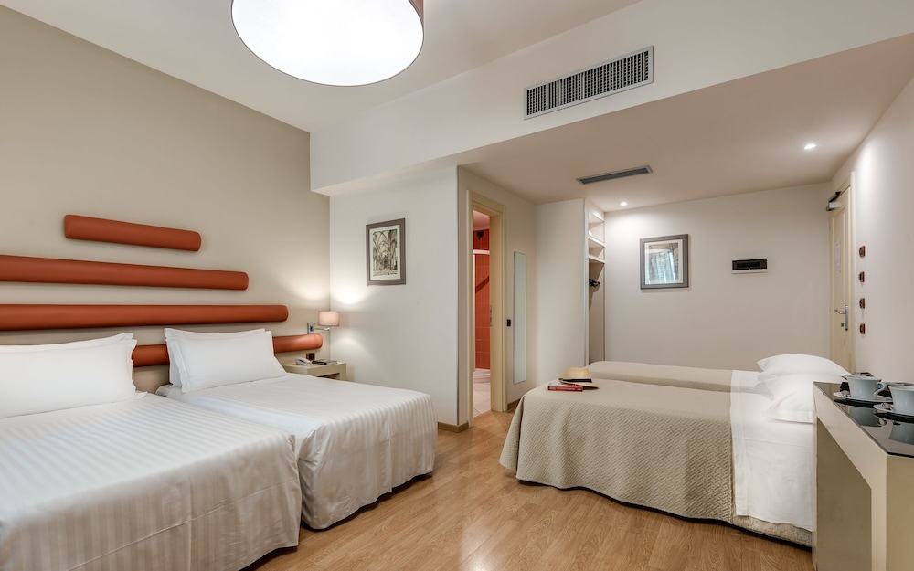 Hotel La Fortezza — Hotel rooms in Florence, Tuscany