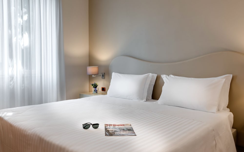 Hotel La Fortezza — Hotel rooms in Florence, Tuscany