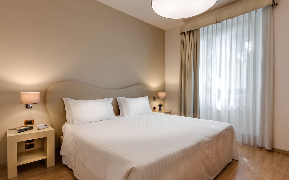 Hotel La Fortezza — Hotel rooms in Florence, Tuscany