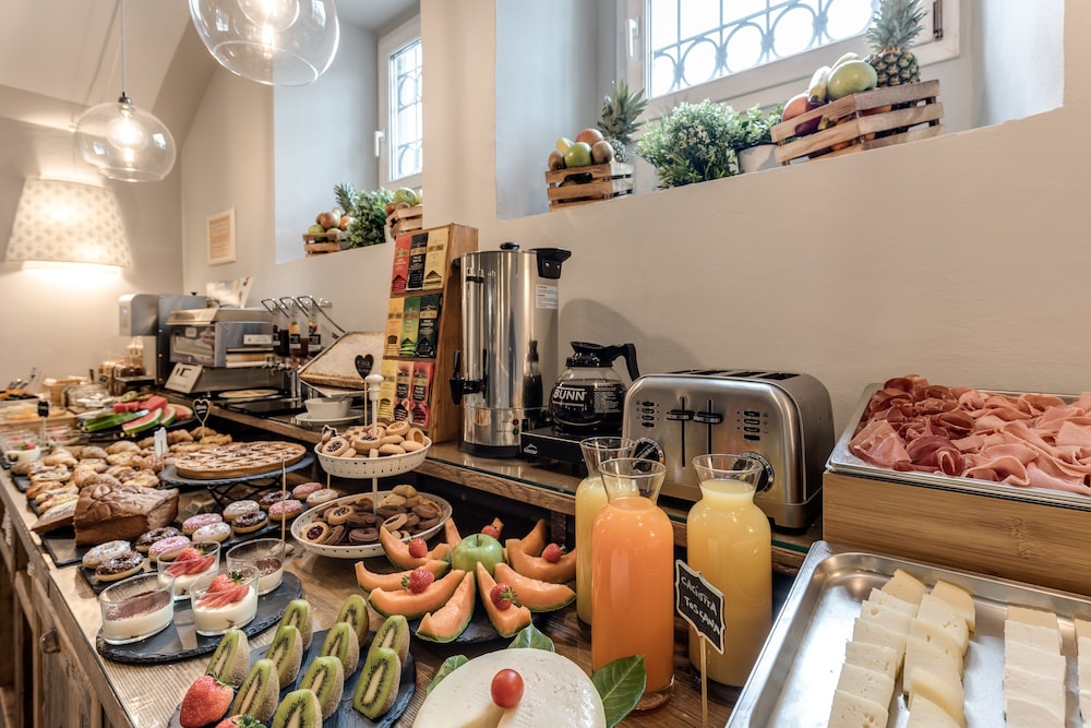 Hotel La Fortezza — Restaurant & bars in Florence, Tuscany