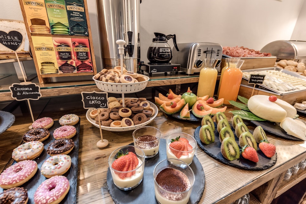 Hotel La Fortezza — Restaurant & bars in Florence, Tuscany