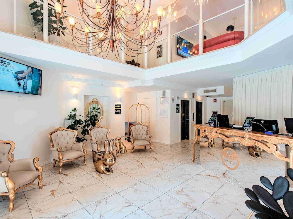 B&B Hotel Firenze Laurus al Duomo — Hotel building in Florence, Tuscany