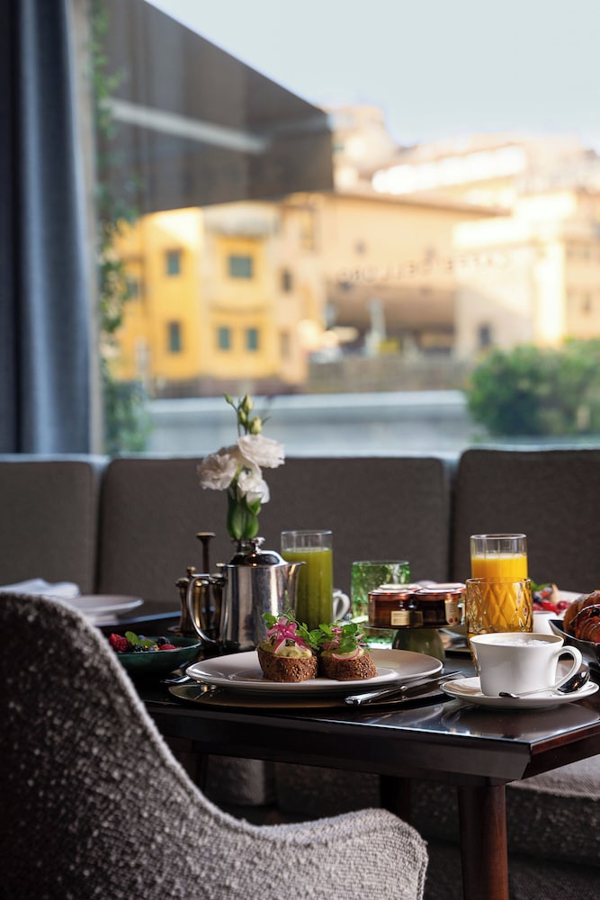 Portrait Firenze - Lungarno Collection — Restaurant & bars in Florence, Tuscany