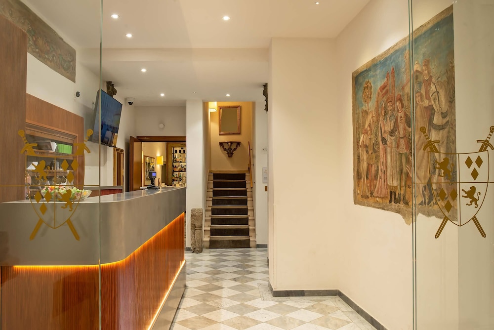 Hotel Machiavelli Palace — Hotel building in Florence, Tuscany
