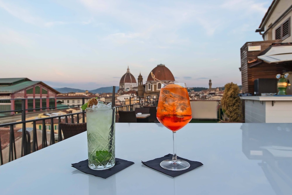 Hotel Machiavelli Palace — Restaurant & bars in Florence, Tuscany