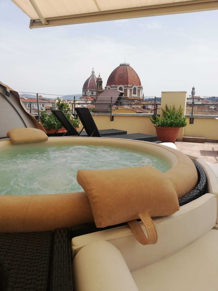 Hotel Machiavelli Palace — Spa in Florence, Tuscany
