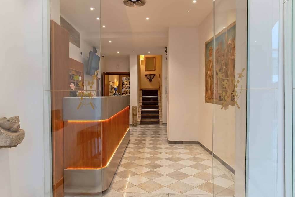 Hotel Machiavelli Palace — Hotel building in Florence, Tuscany