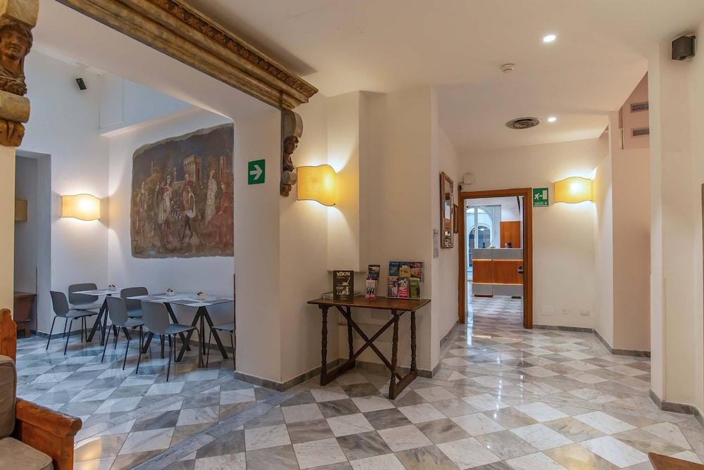 Hotel Machiavelli Palace — Restaurant & bars in Florence, Tuscany