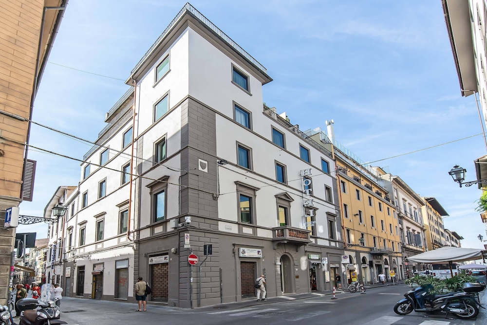 Hotel Machiavelli Palace — Hotel building in Florence, Tuscany