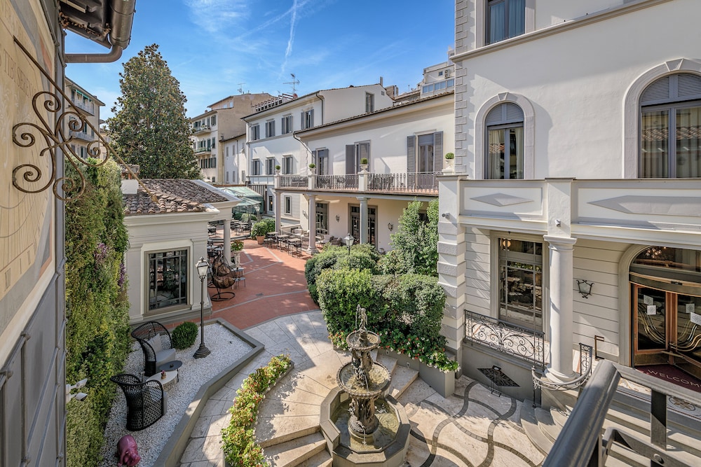Palazzo Montebello — Main photo in Florence, Tuscany