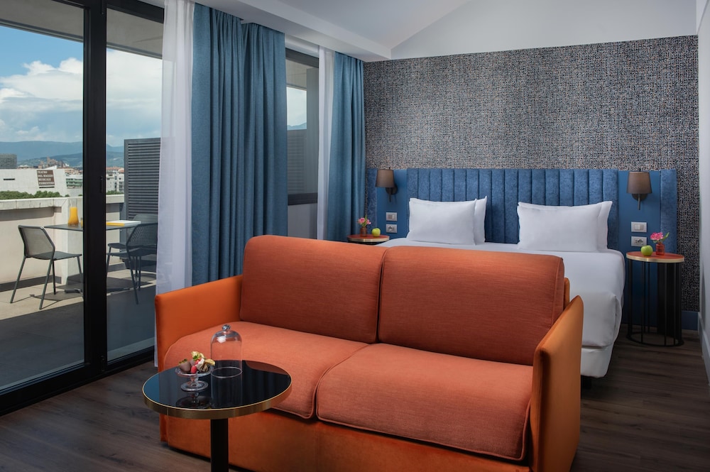 NH Firenze — Hotel rooms in Florence, Tuscany